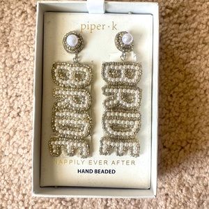 Brand new Piper K “Bride” earrings! 👰‍♀️❤️
